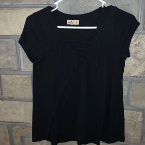 HOLLISTER BLACK SHORT SLEEVE
